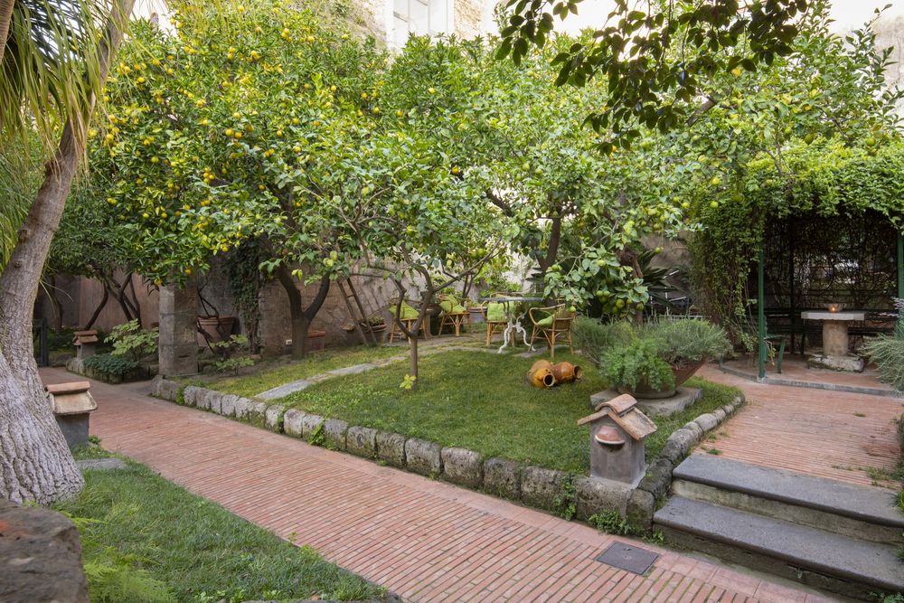 The private garden-1