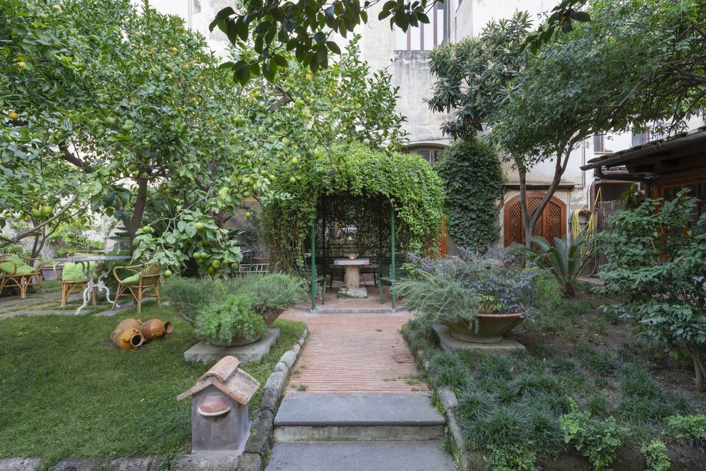 The private garden-3