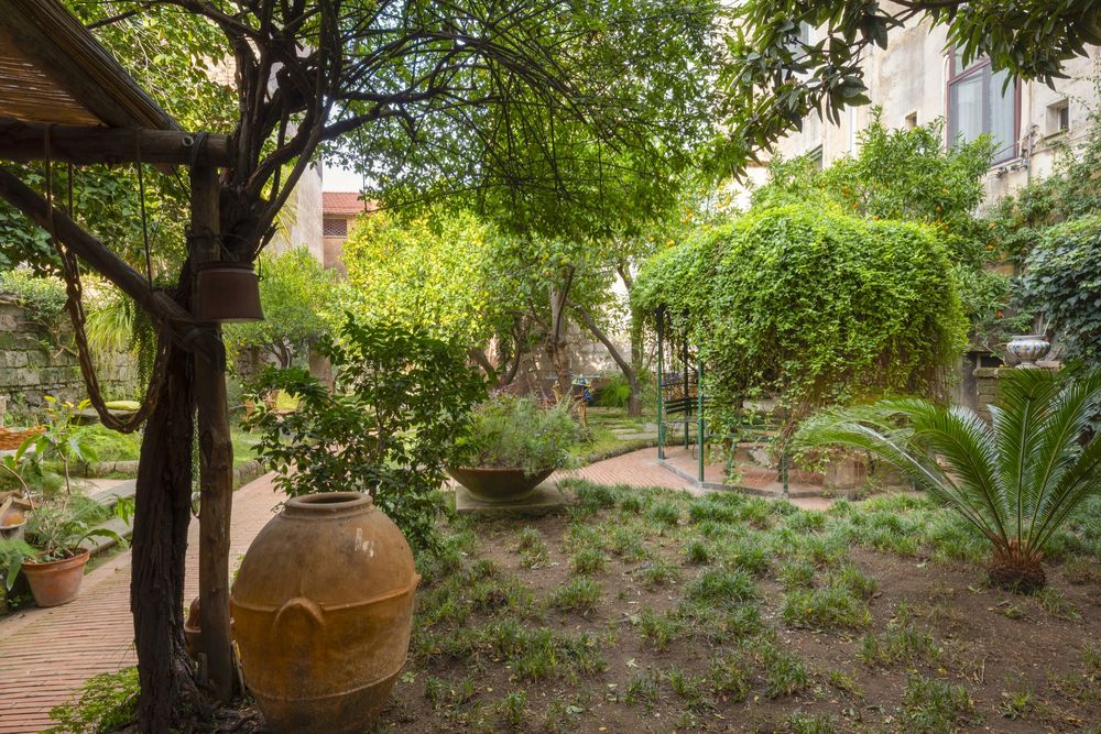 The private garden-7