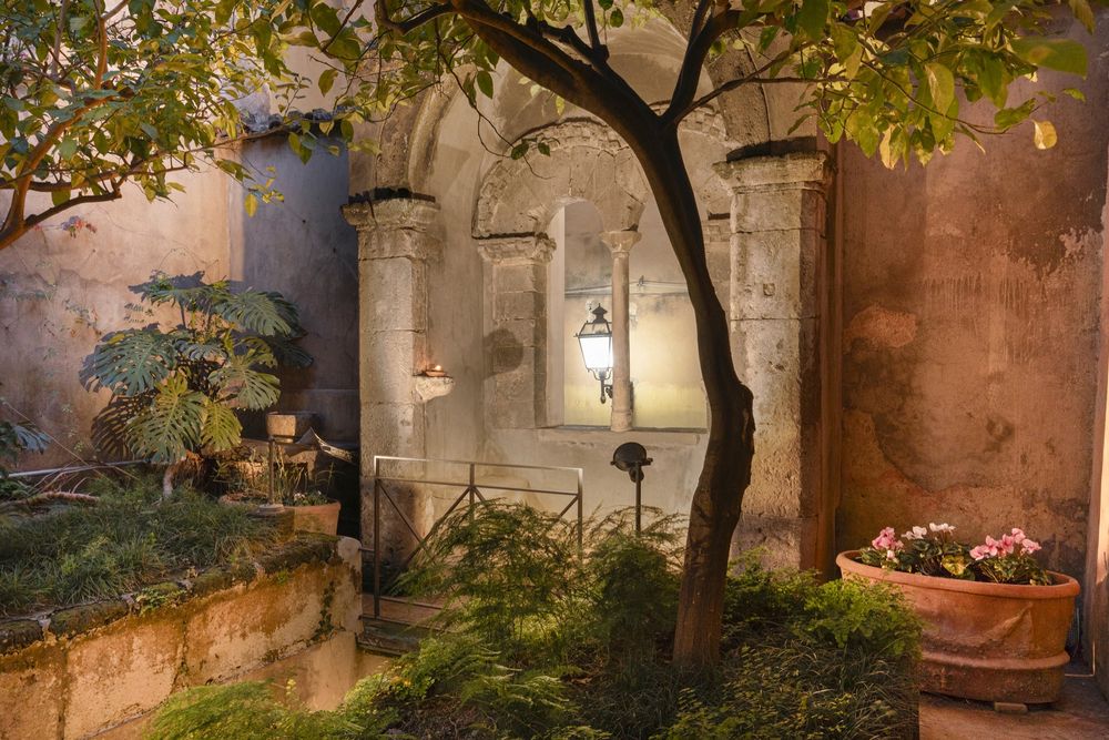 The private garden-11